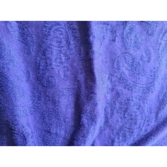 SouthPole Blue Velvet Tee Size Small Ruched Sides Floral Lace Top - Picture 4 of 8